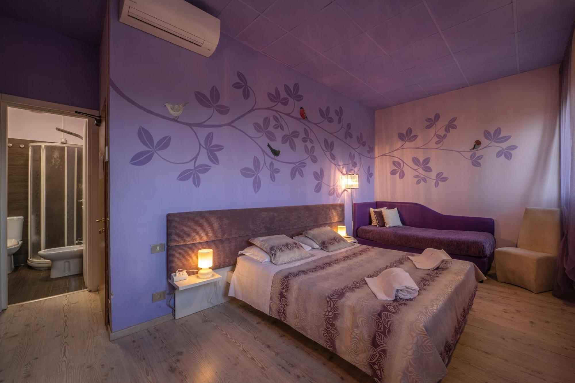 Hotel Palazzo Renieri - 3Stelle S Колле-ді-Валь-д'Ельса Екстер'єр фото
