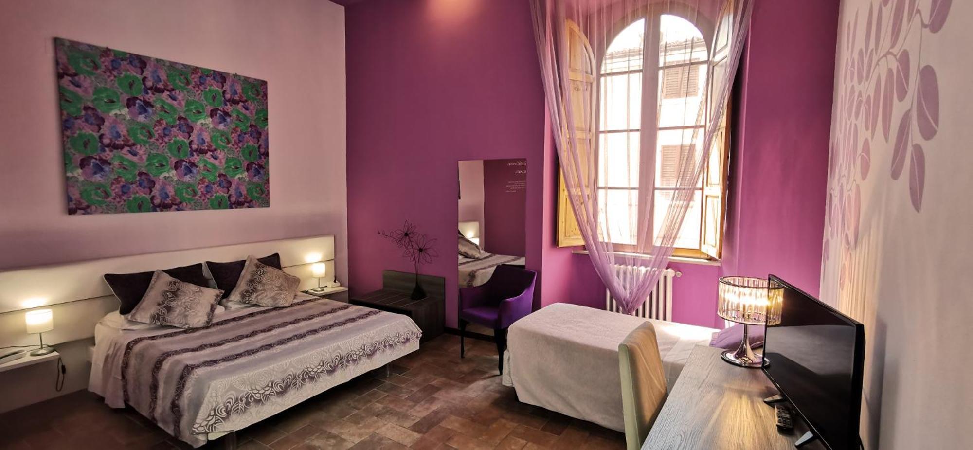Hotel Palazzo Renieri - 3Stelle S Колле-ді-Валь-д'Ельса Екстер'єр фото