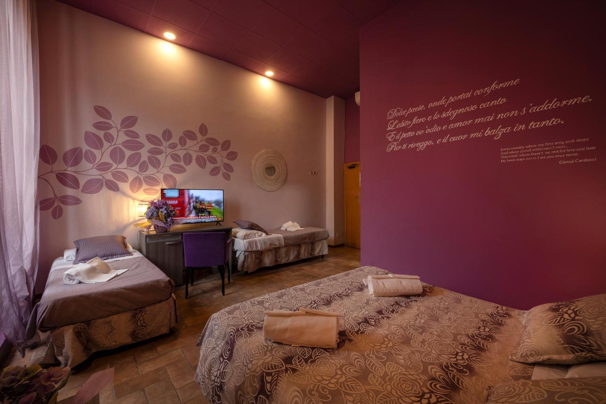 Hotel Palazzo Renieri - 3Stelle S Колле-ді-Валь-д'Ельса Екстер'єр фото