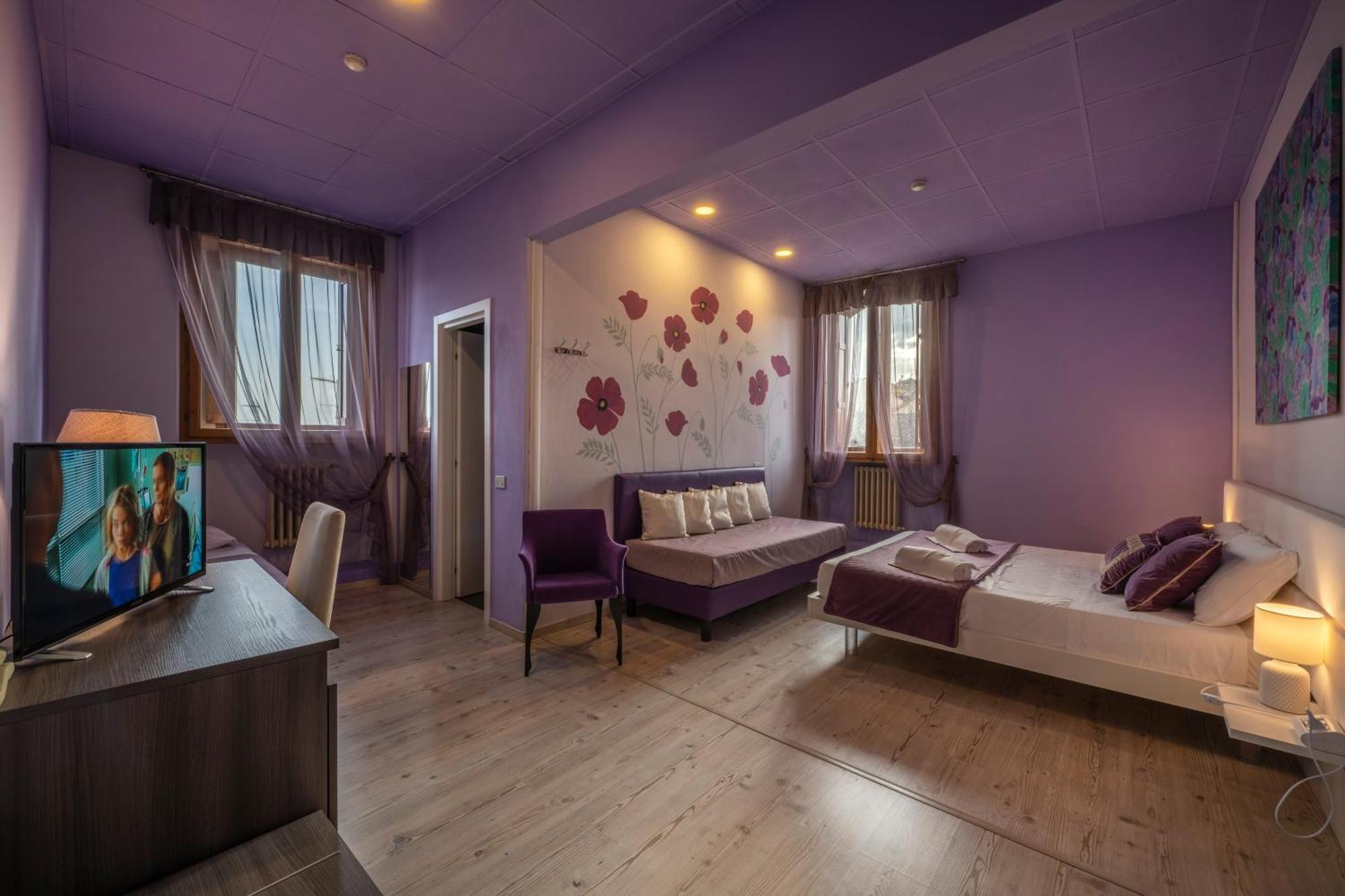 Hotel Palazzo Renieri - 3Stelle S Колле-ді-Валь-д'Ельса Екстер'єр фото