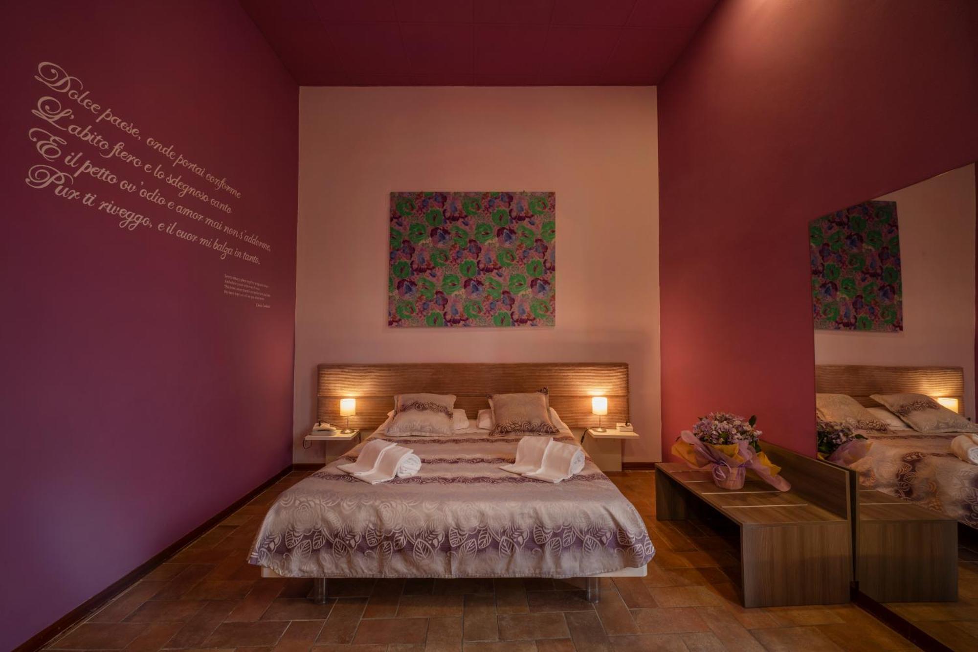 Hotel Palazzo Renieri - 3Stelle S Колле-ді-Валь-д'Ельса Екстер'єр фото